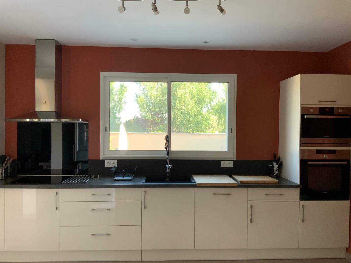 La Maison De Caillette Camaret-sur-Aigues Zewnętrze zdjęcie